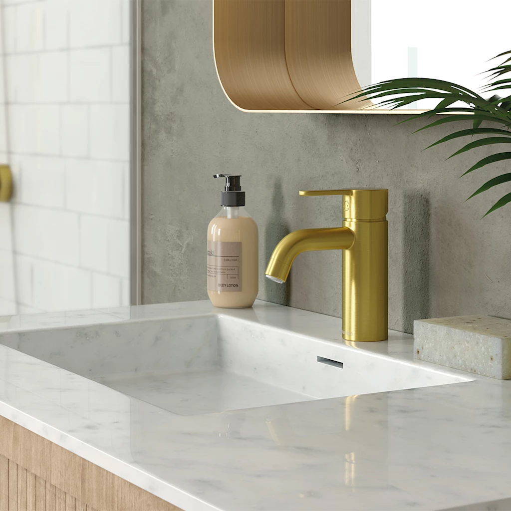 Silhouet servantkran i børstet messing Silhouet servantkran i børstet messing